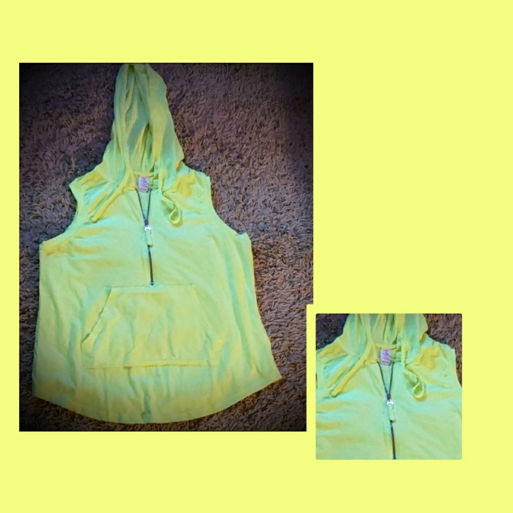 XXL/19 Hooded top❣